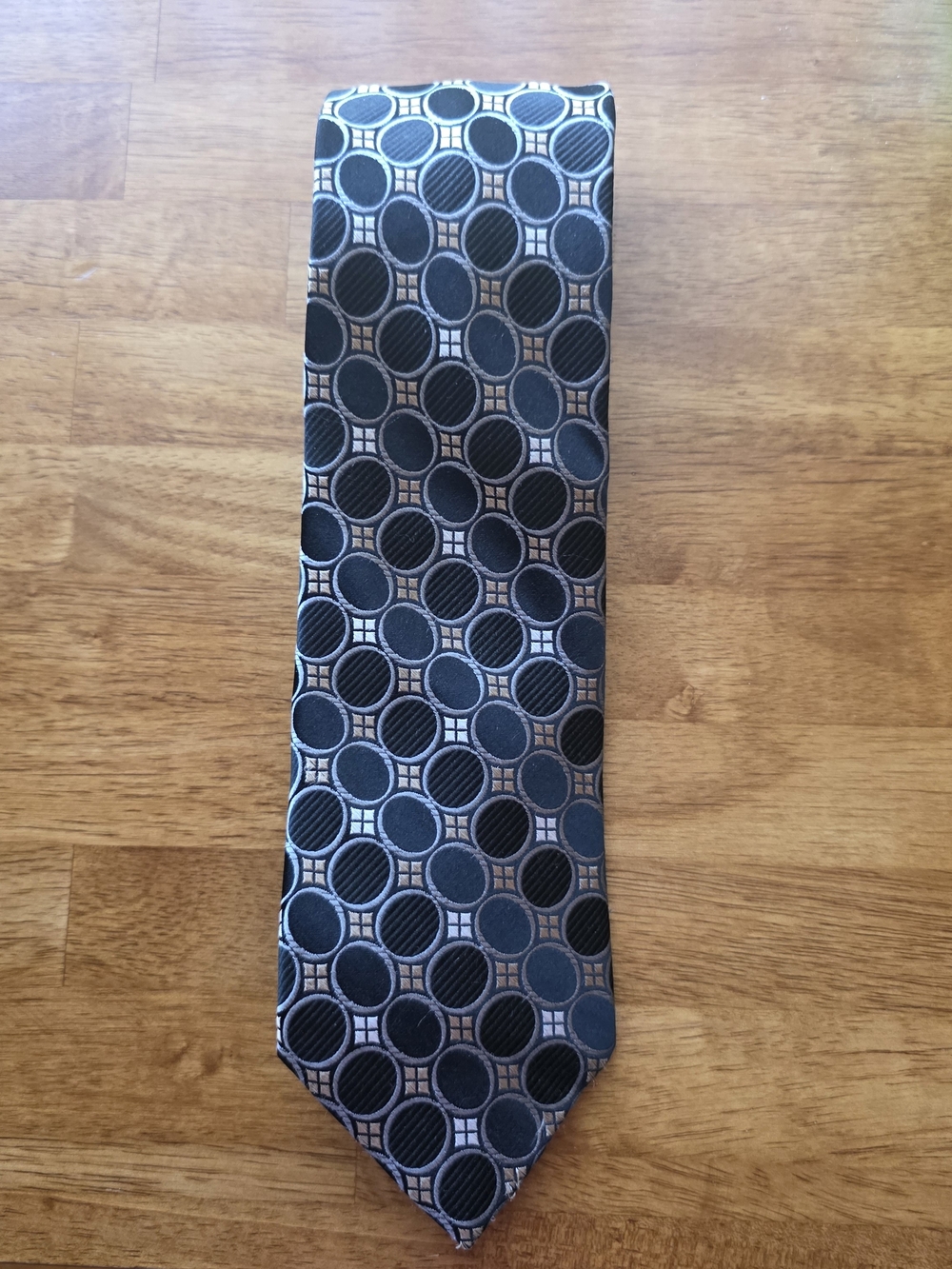 Michael Kors Woven Silk Tie Black Gold Silver Geometric Pattern 58x3.5 Career